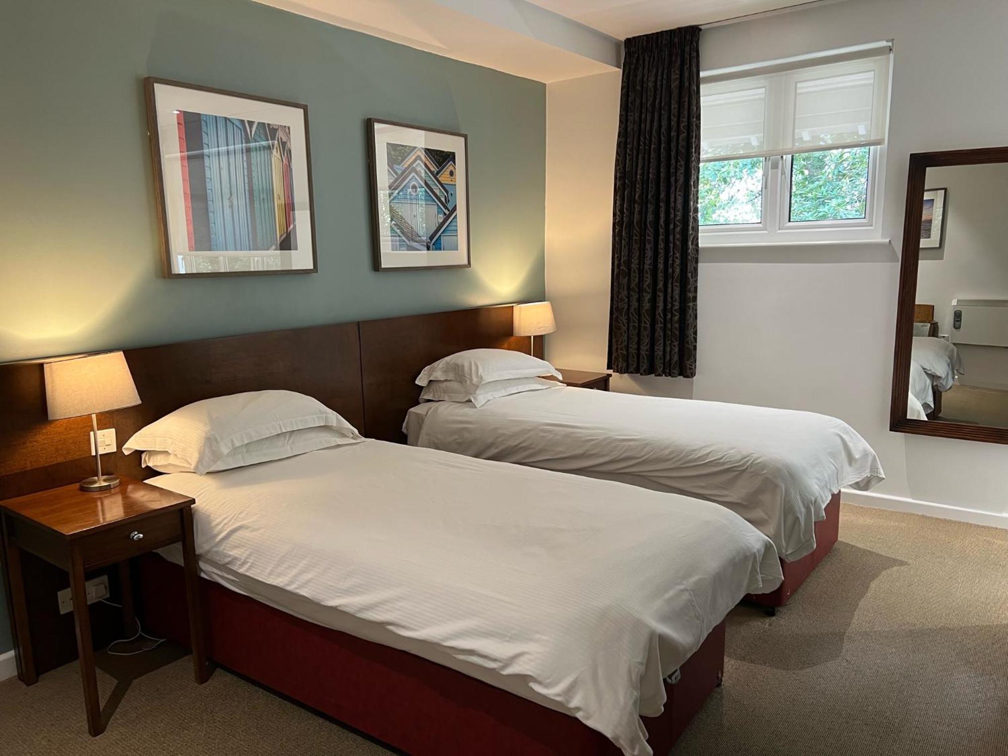 The Lodge At Meyrick Park Bournemouth Zewnętrze zdjęcie